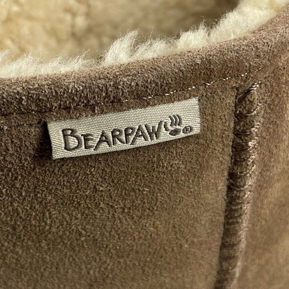 Women’s Bearpaw Emma Short Boots Size 7 Suede Upper Sheepskin Wool Lined Pull On - Picture 10 of 14